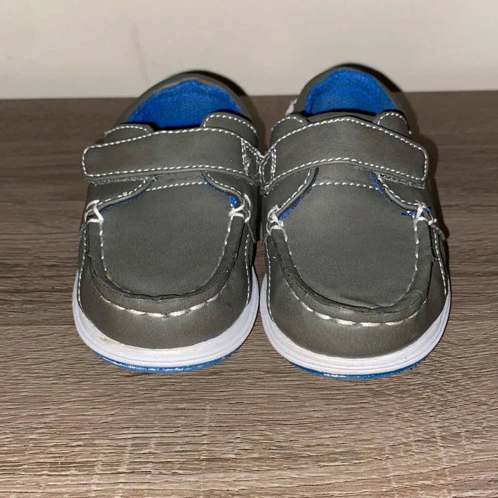 Toddler boat shoes.
